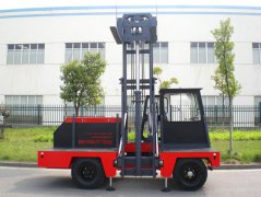 4噸內(nèi)燃側(cè)面叉車